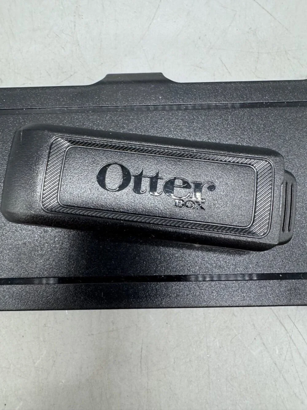 Otterbox Black Plastic Belt Clip Holster For Phone Protection READ